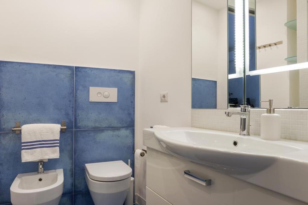 Casablu, Un Delizioso Bilocale Sulla Baia Di Naxos Apartment Giardini Naxos Exterior photo